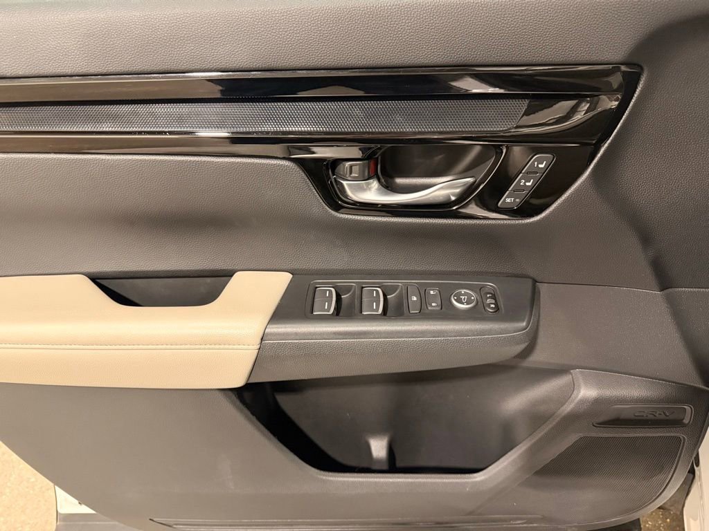 Used 2024 Honda CR-V EX-L image 13