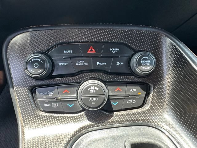 Used 2020 Dodge Challenger R/T RWD image 24