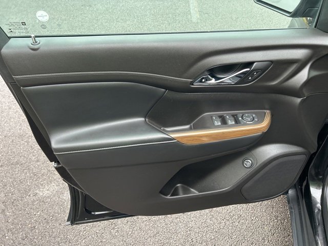 Used 2019 GMC Acadia SLE w/ LPO, Floor Liner Package image 21