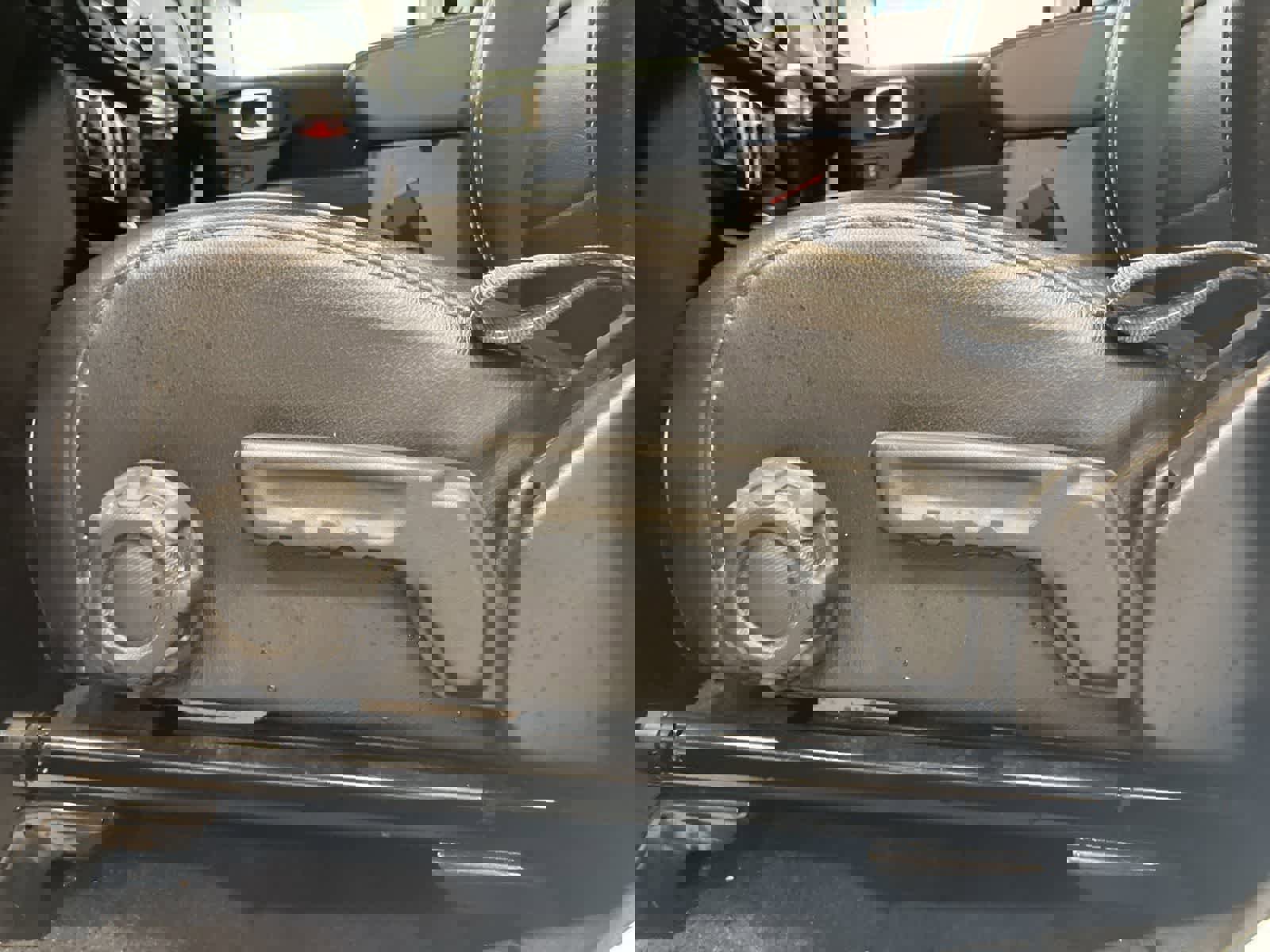 Used 2020 Jeep Wrangler Unlimited Sahara w/ Uconnect 4C Nav & Sound Group image 11