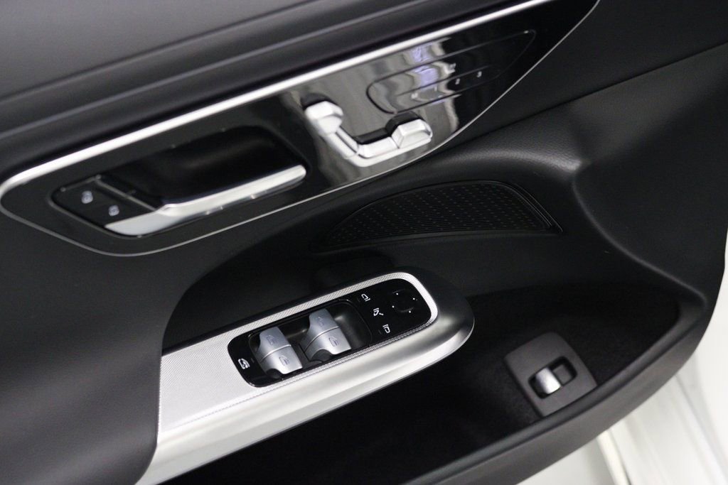 Certified 2024 Mercedes-Benz E 350 4MATIC Sedan image 22