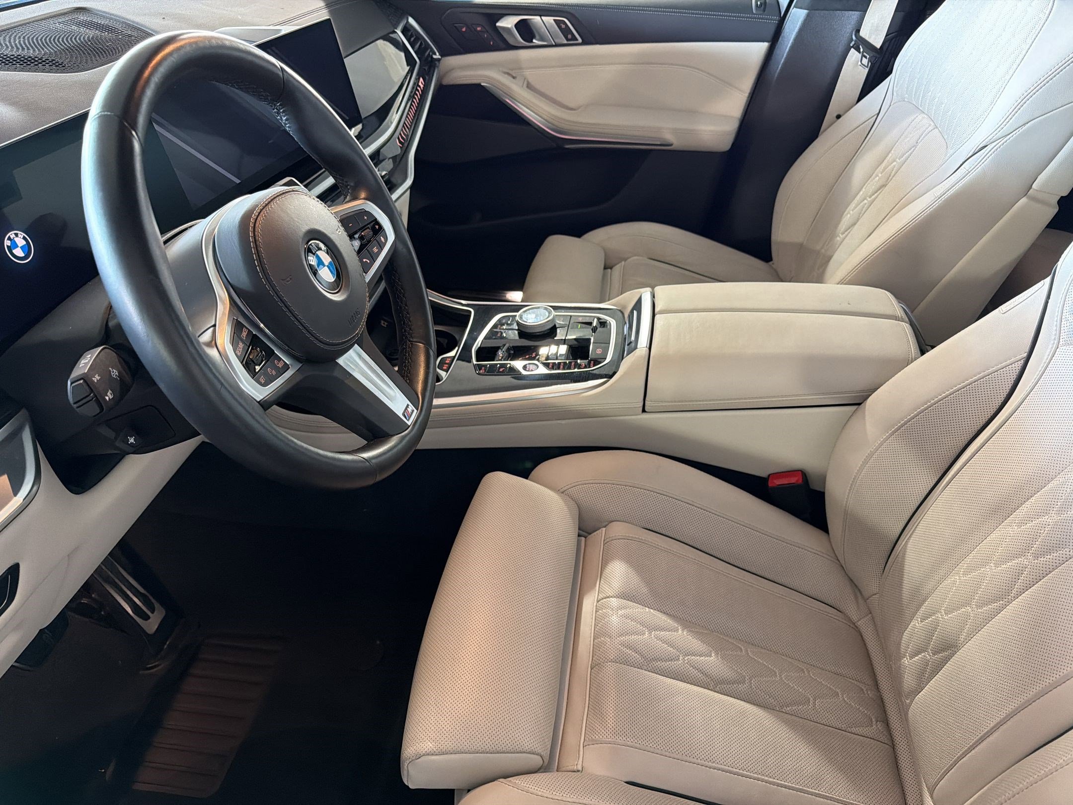 Certified 2024 BMW X7 xDrive40i w/ Executive Package AWD/4WD image 4
