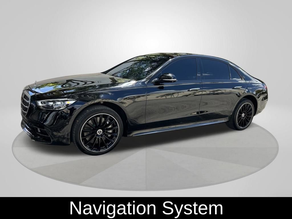 Used 2024 Mercedes-Benz S 580 4MATIC Sedan image 3