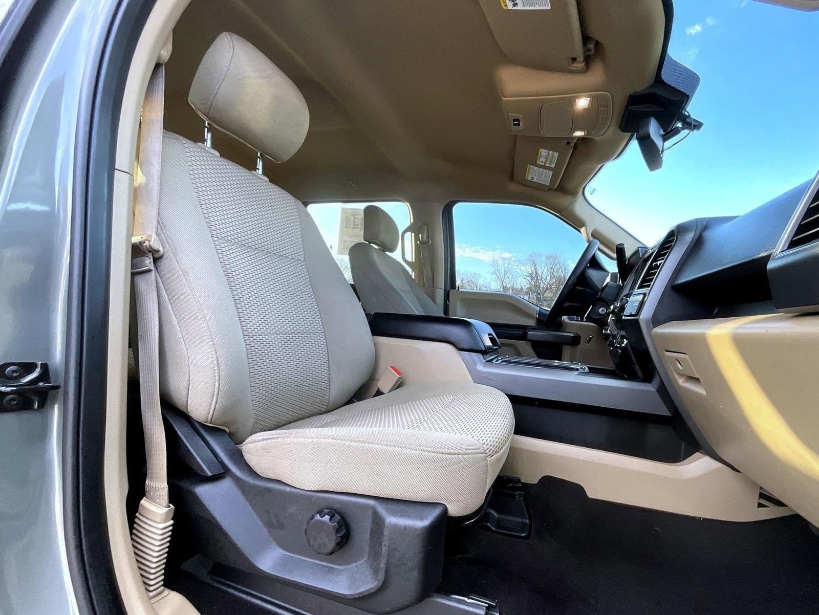 Used 2020 Ford F150 XLT w/ Trailer Tow Package AWD/4WD image 16