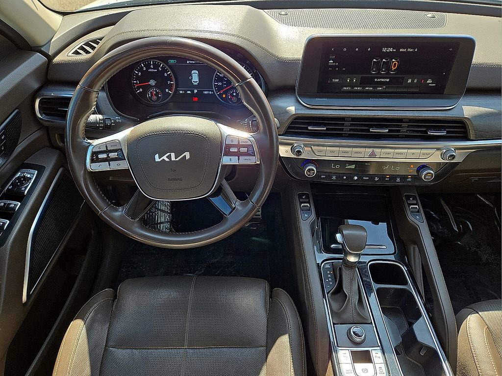 Used 2022 Kia Telluride SX w/ Towing Package image 16
