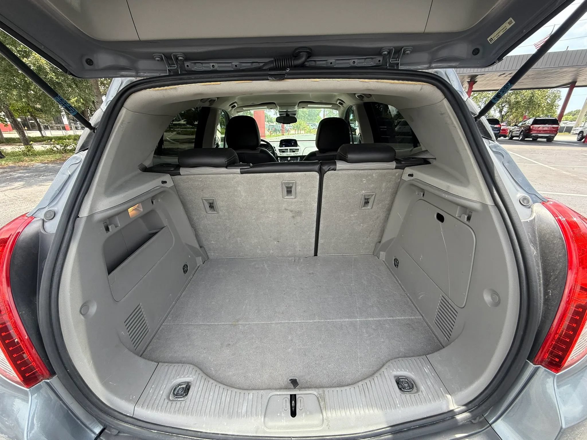 Used 2015 Buick Encore FWD image 22