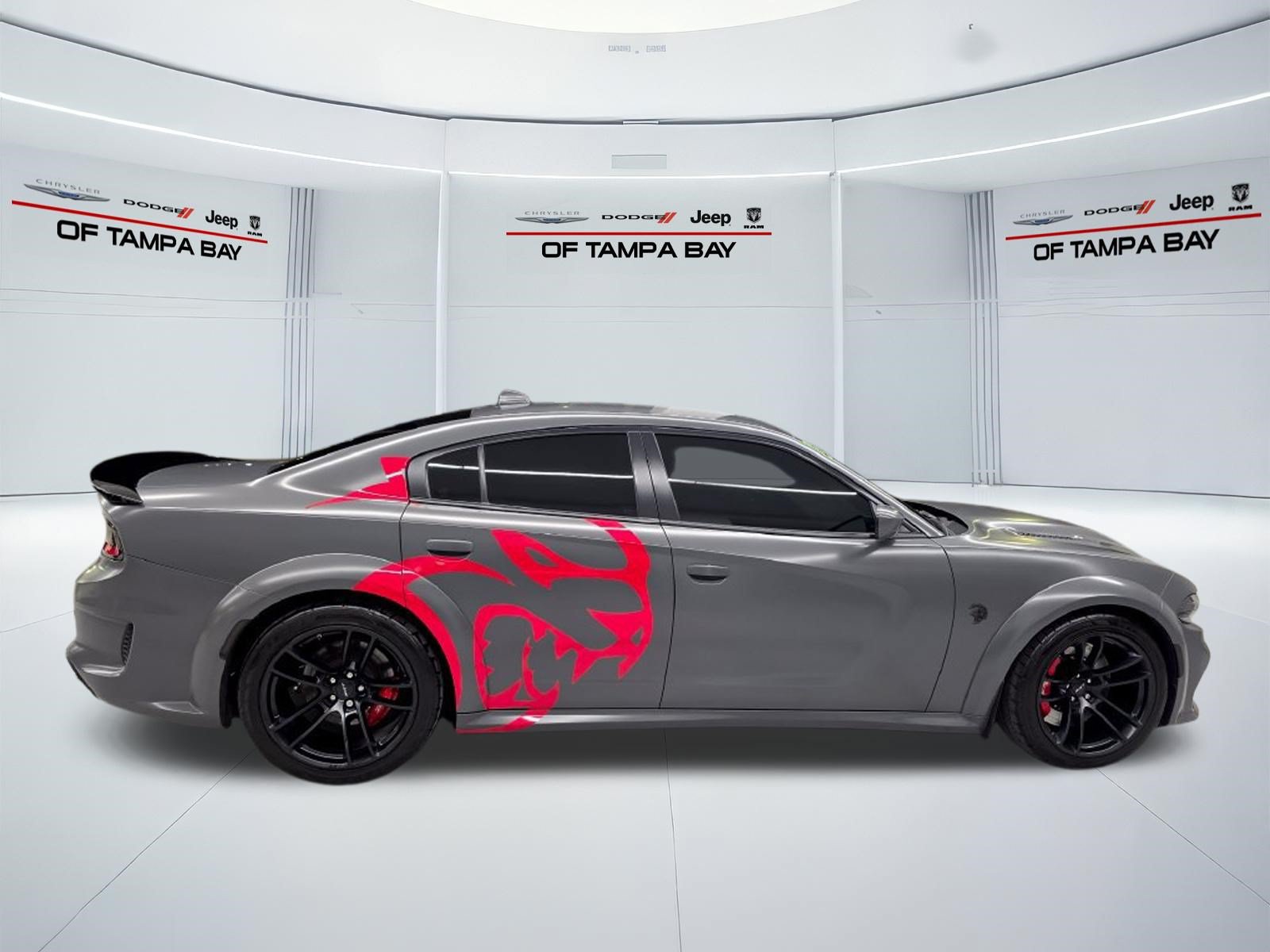 Used 2022 Dodge Charger SRT Hellcat w/ Harman/Kardon Audio Group RWD image 8