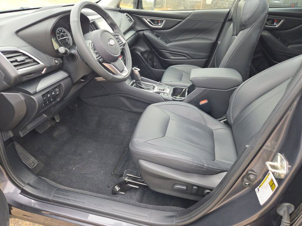 Used 2021 Subaru Forester Limited w/ Popular Package #3 image 23