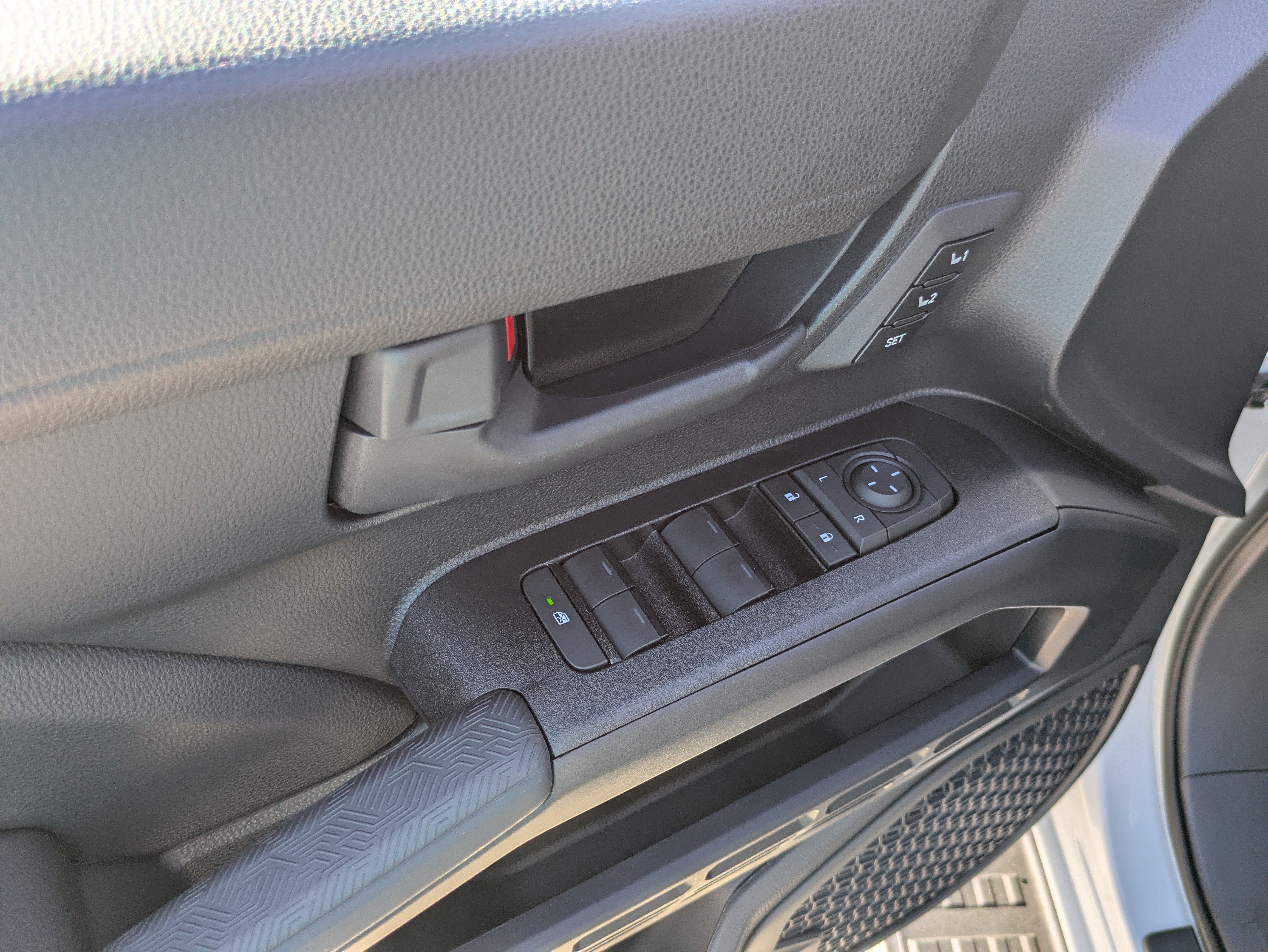 New 2026 Toyota 4Runner TRD Off-Road Premium AWD/4WD image 13