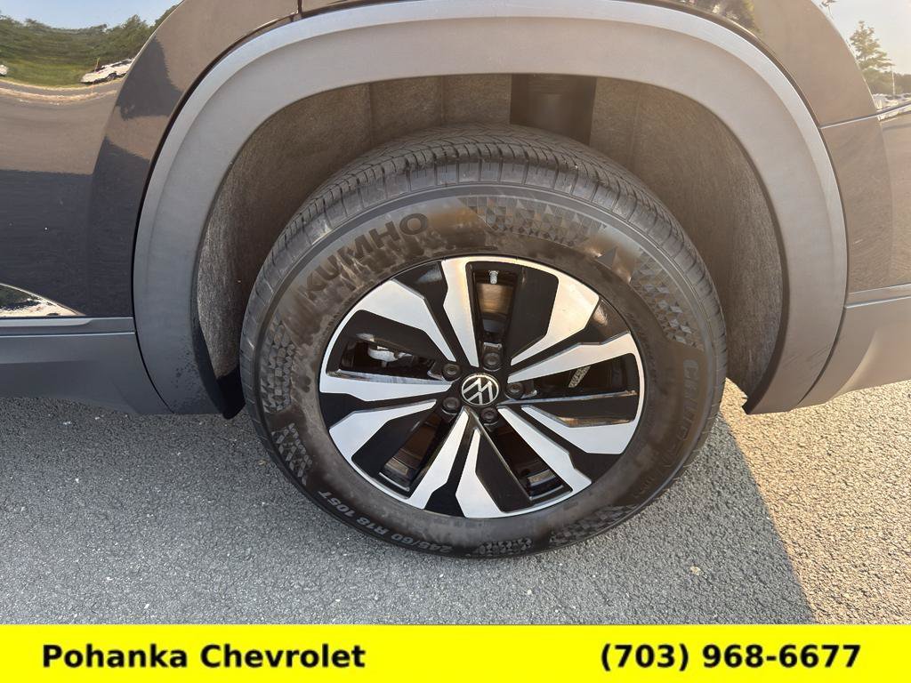 Used 2024 Volkswagen Atlas SE AWD/4WD image 26