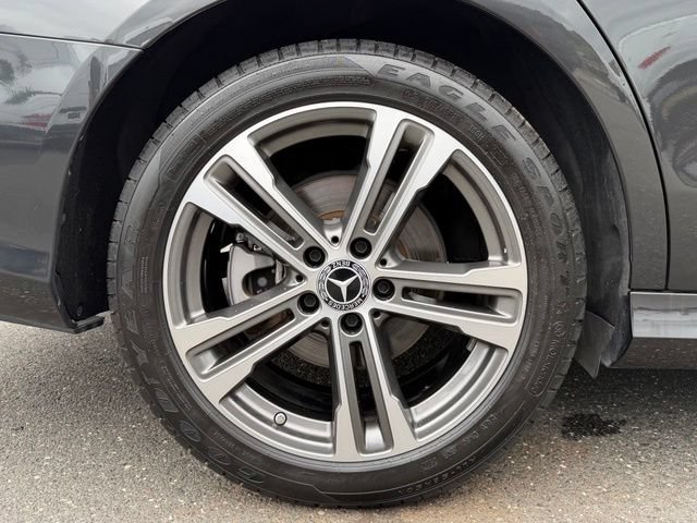 Used 2021 Mercedes-Benz E 350 4MATIC Sedan w/ Premium Package image 11