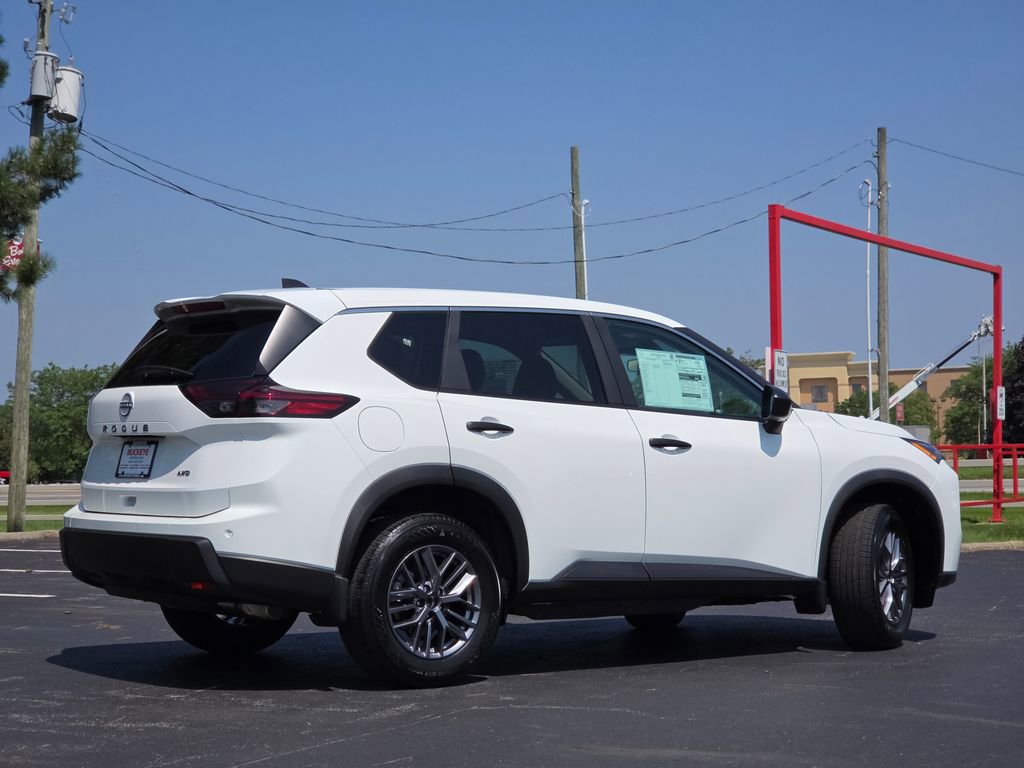 New 2026 Nissan Rogue S image 24