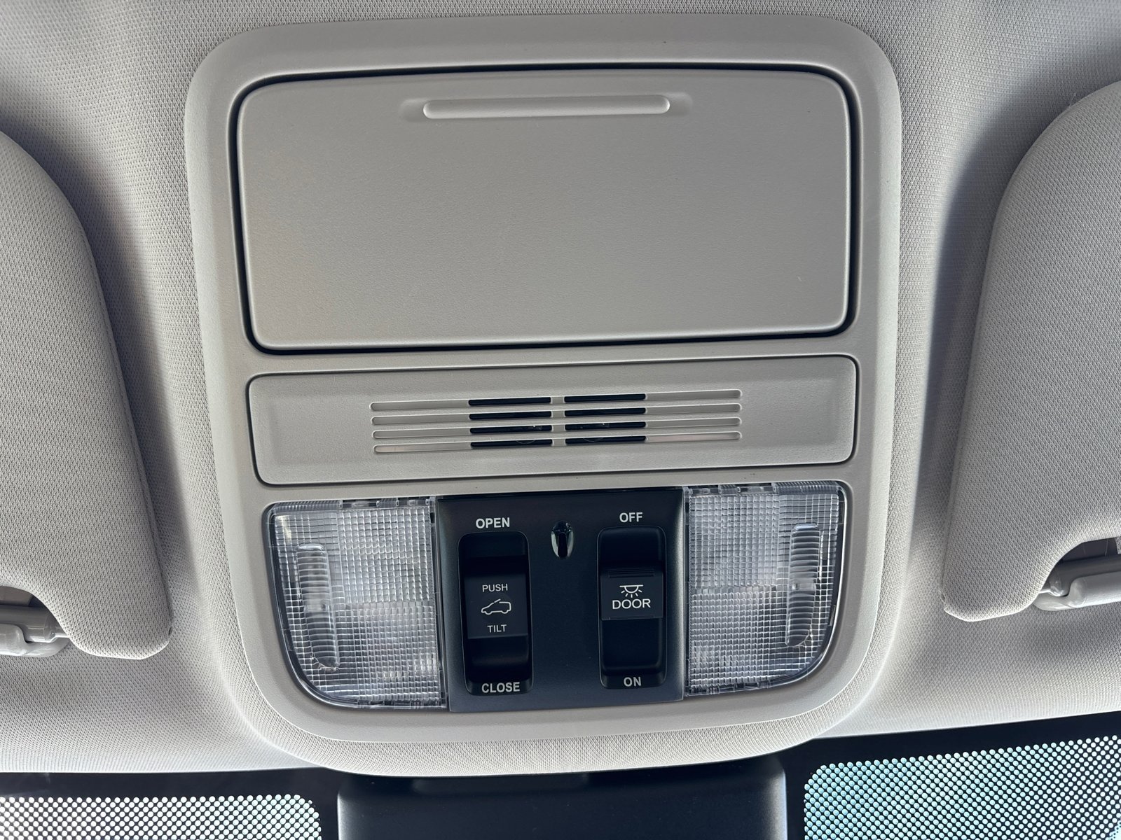 New 2026 Honda Odyssey EX-L image 5