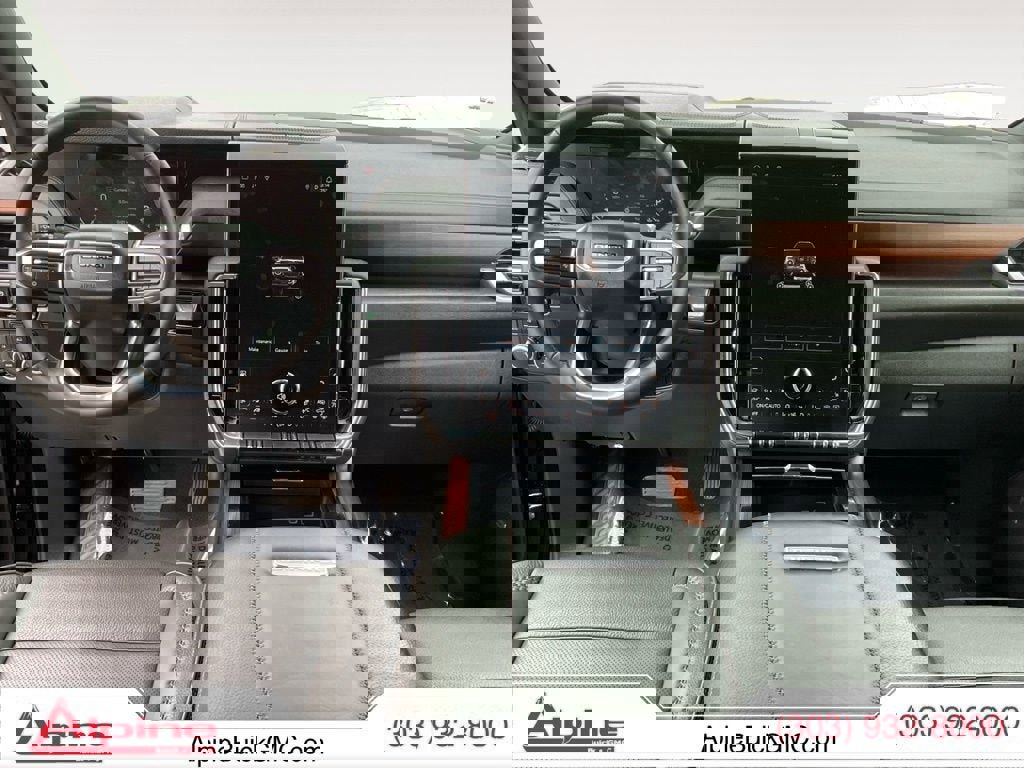 Used 2025 GMC Yukon XL Denali image 10