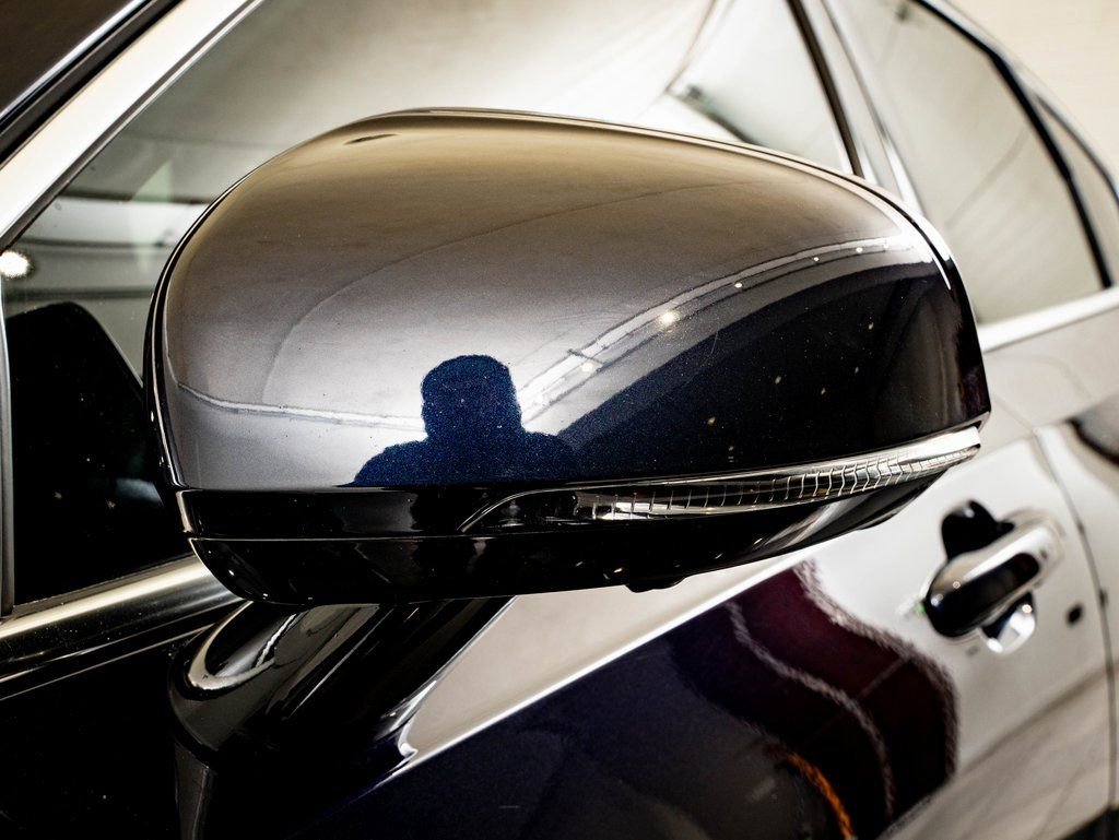 Used 2017 Volvo S90 T5 Momentum w/ Vision Package image 16