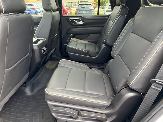 Certified 2022 GMC Yukon SLT w/ SLT Premium Package AWD/4WD image 25