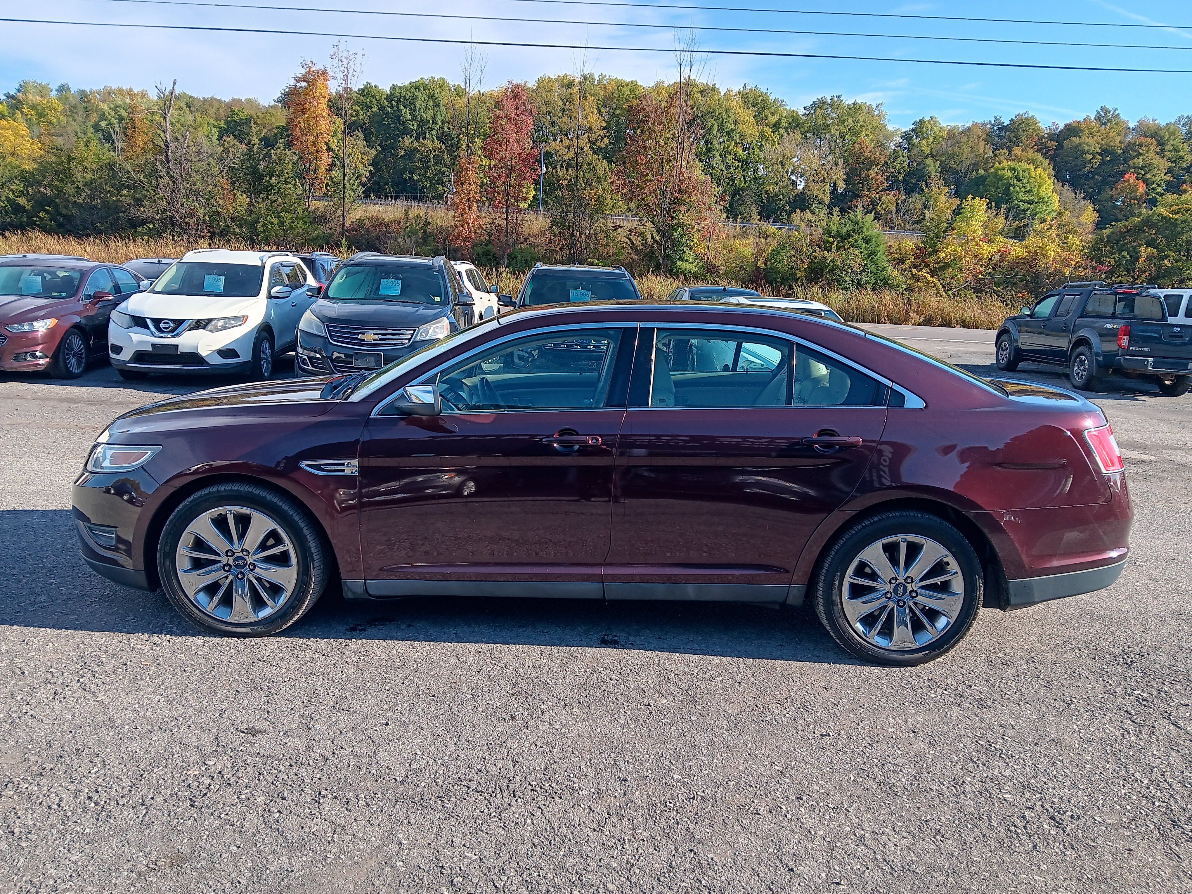 Used 2011 Ford Taurus Limited w/ 303A Rapid Spec Order Code AWD/4WD image 2
