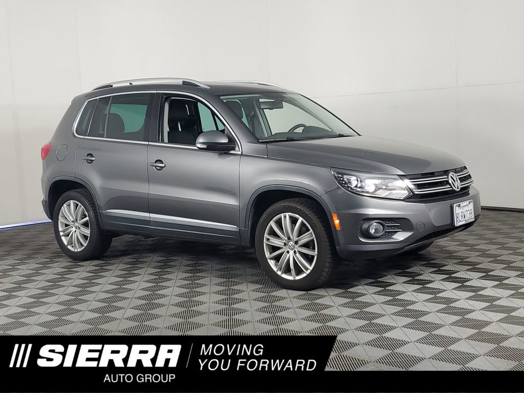 Used 2016 Volkswagen Tiguan SE FWD image 1