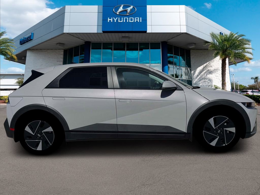 New 2026 Hyundai Ioniq 5 SEL RWD image 10