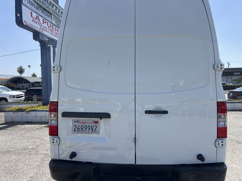 Used 2018 Nissan NV 2500 S RWD image 3