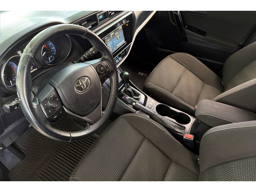 Used 2018 Toyota Corolla iM w/ All-Weather Mat Package FWD image 10