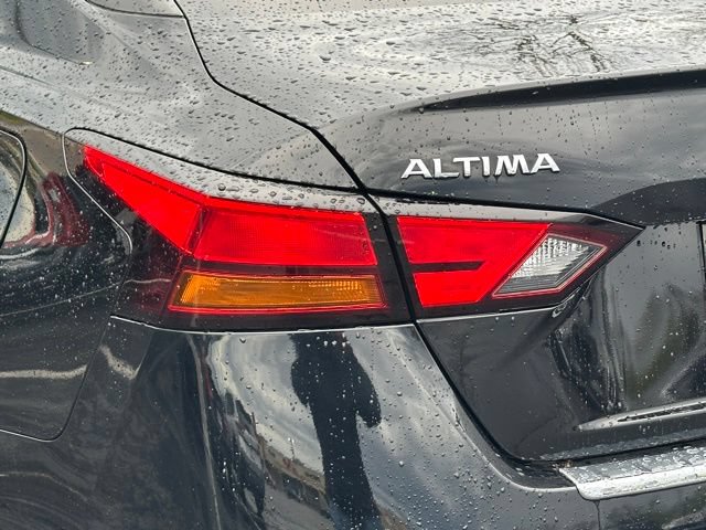 Used 2022 Nissan Altima 2.5 SV FWD image 13