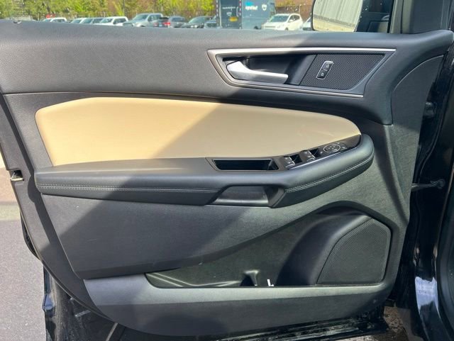 Used 2020 Ford Edge SEL w/ Convenience Package AWD/4WD image 22