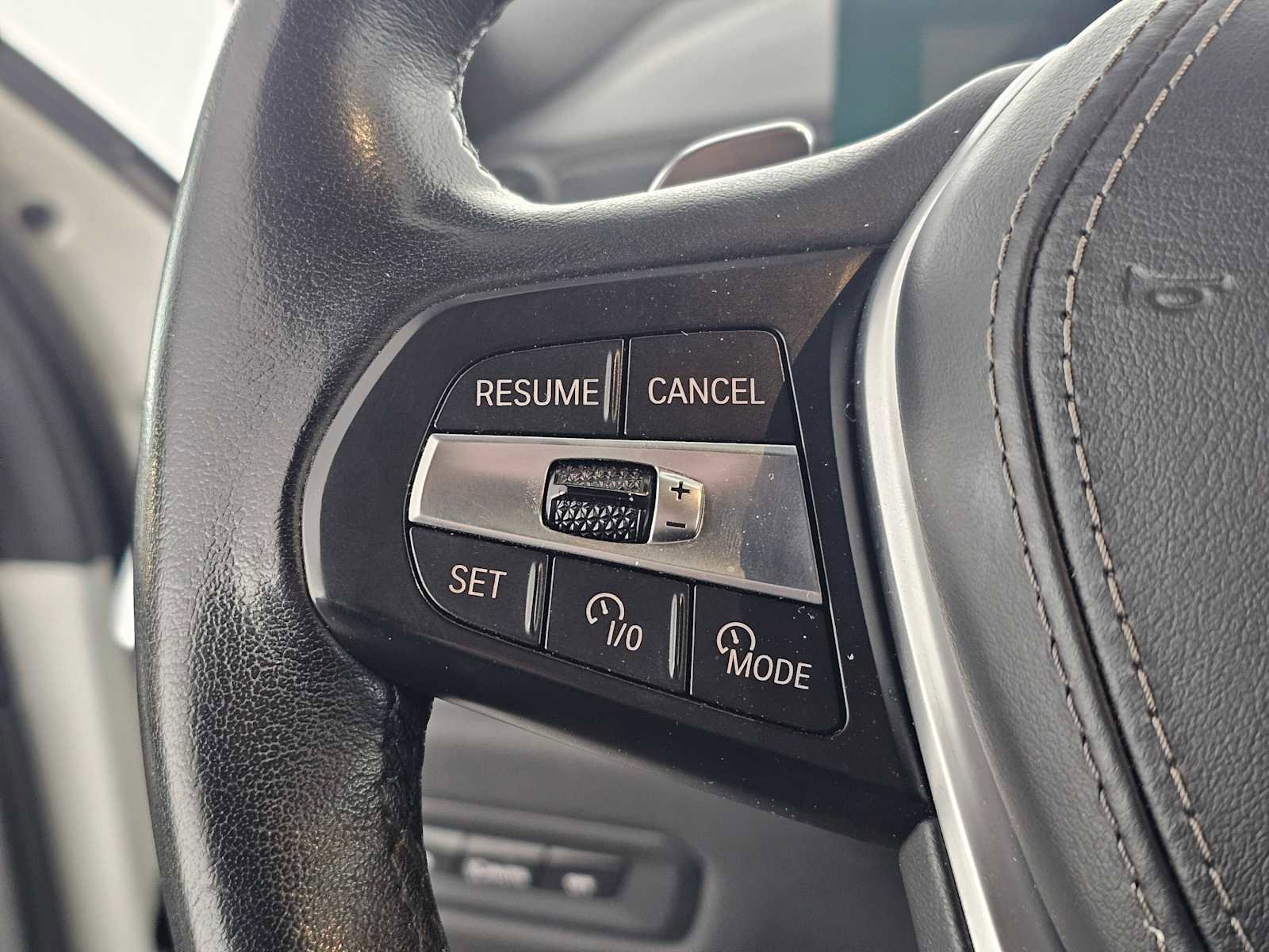 Used 2024 BMW X5 xDrive50e image 27