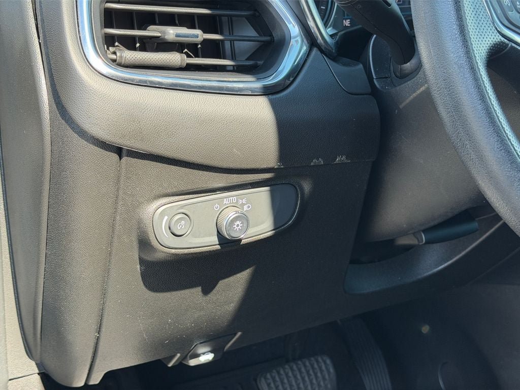 Used 2021 Chevrolet Equinox LT AWD/4WD image 19