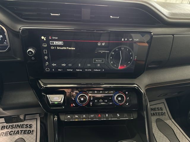 Used 2024 GMC Sierra 1500 AT4 w/ Technology Package image 13