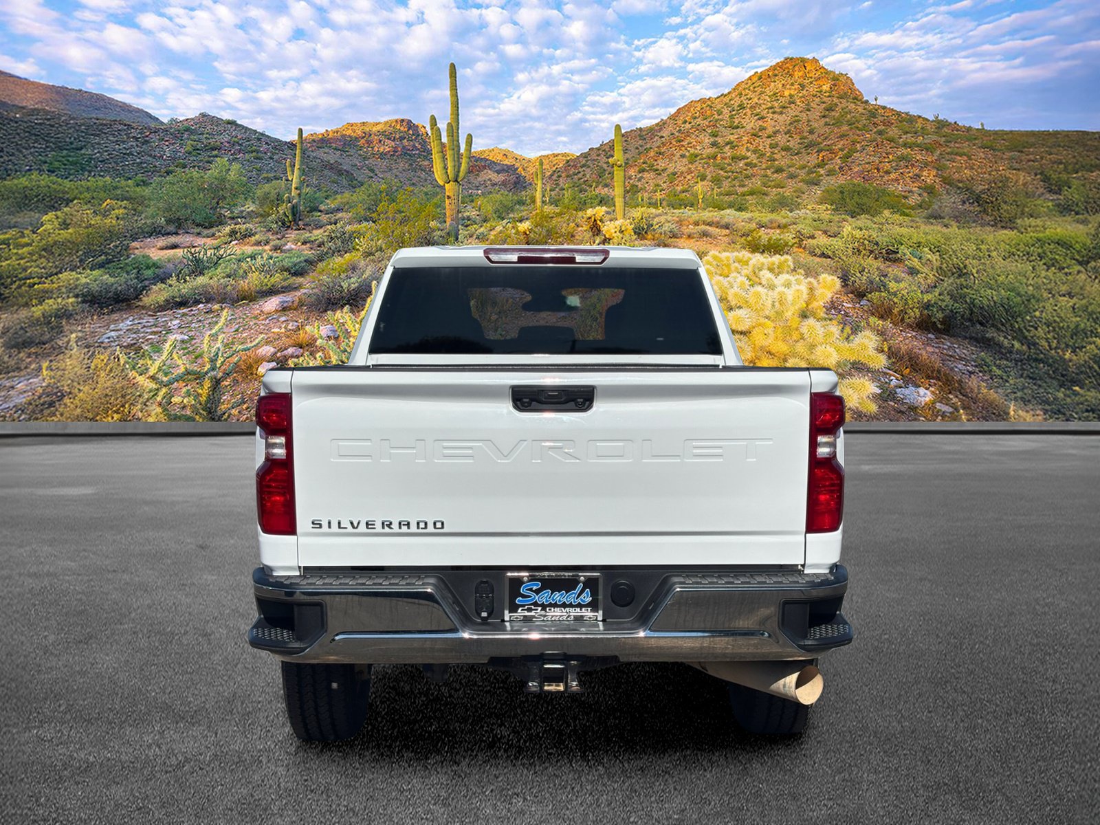 Used 2025 Chevrolet Silverado 2500 LT w/ Convenience Package AWD/4WD image 5