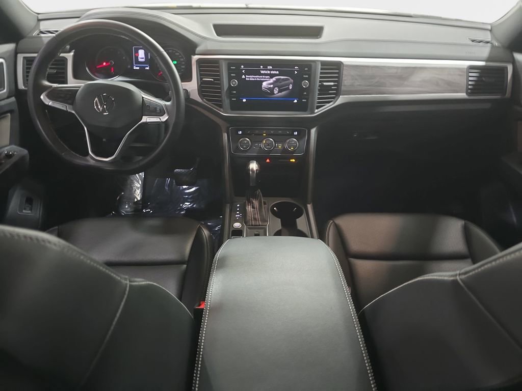 Used 2021 Volkswagen Atlas Cross Sport SE image 10