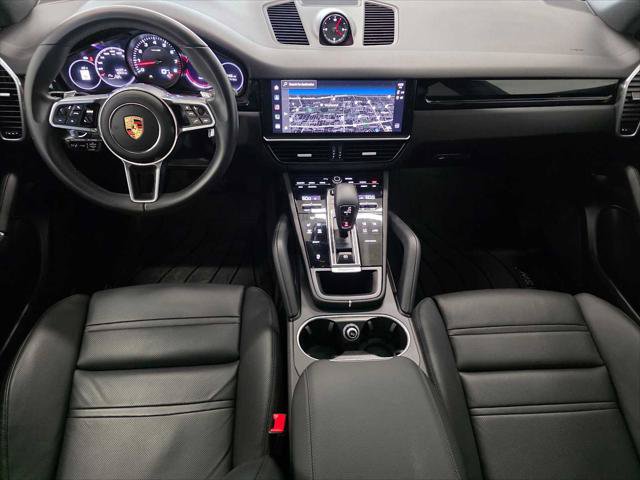 Used 2023 Porsche Cayenne AWD/4WD image 22