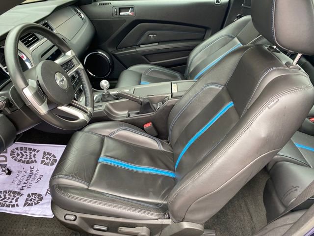 Used 2012 Ford Mustang GT Premium w/ HID Headlamps & Security Pkg image 11