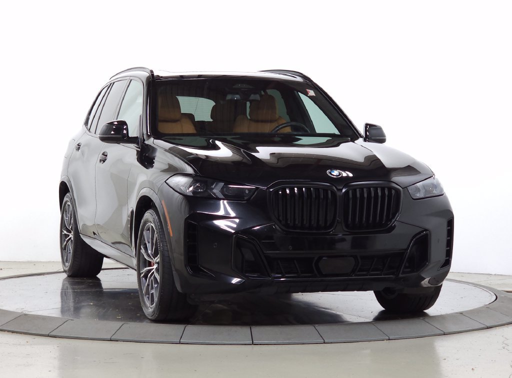 Used 2024 BMW X5 xDrive40i w/ M Sport Package