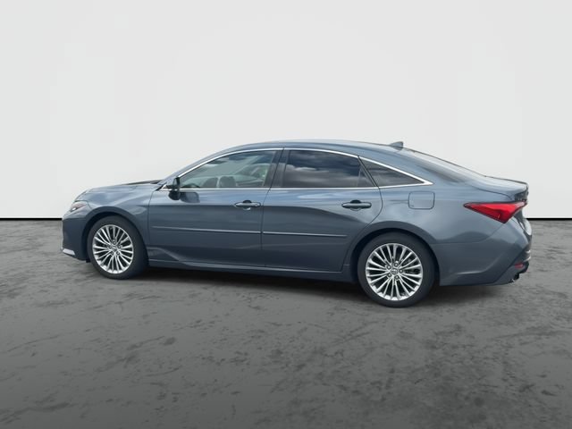 Used 2019 Toyota Avalon Limited w/ Carpet Mat Package FWD image 6