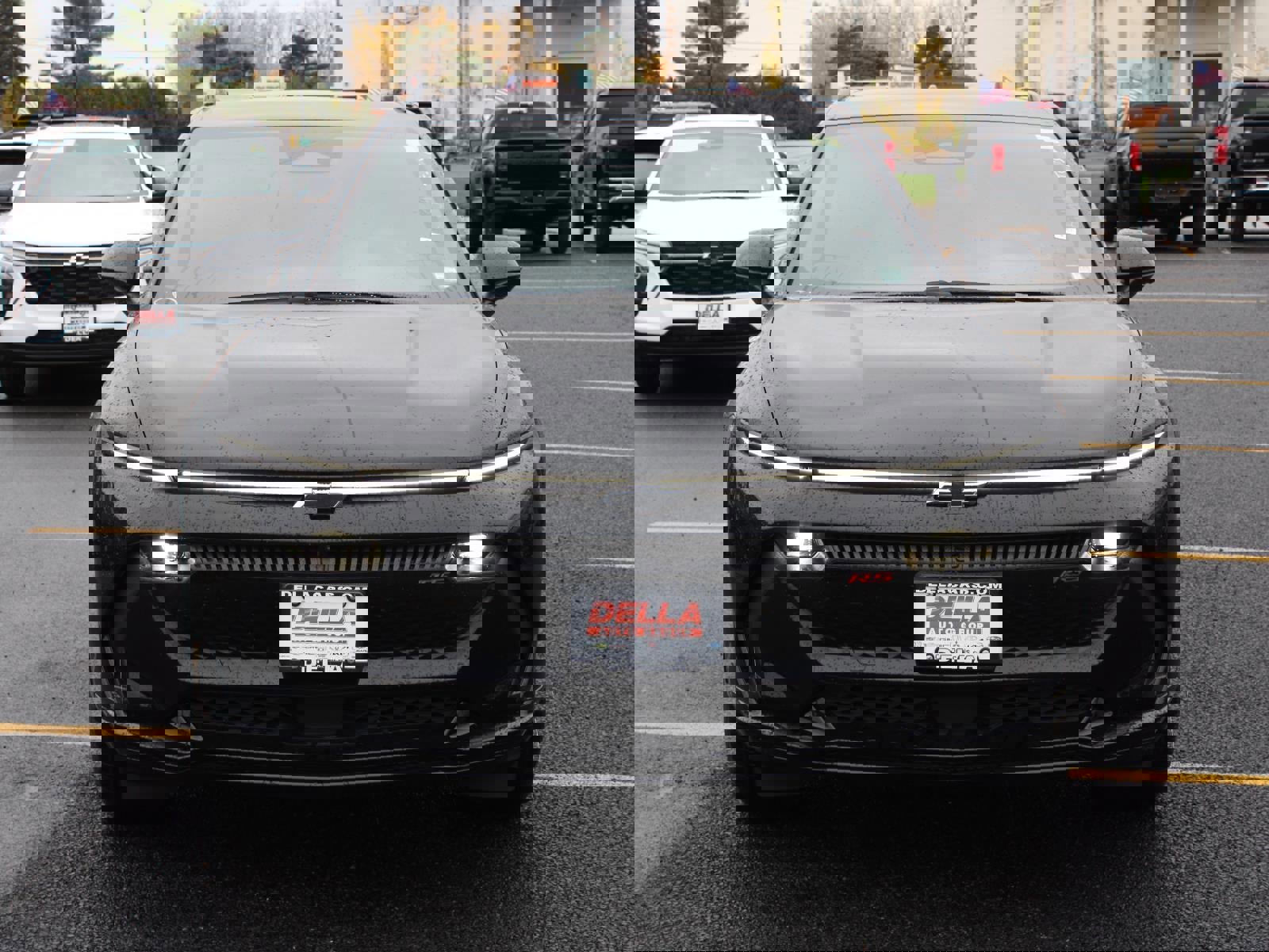 New 2025 Chevrolet Equinox EV RS w/ Convenience Package II image 2