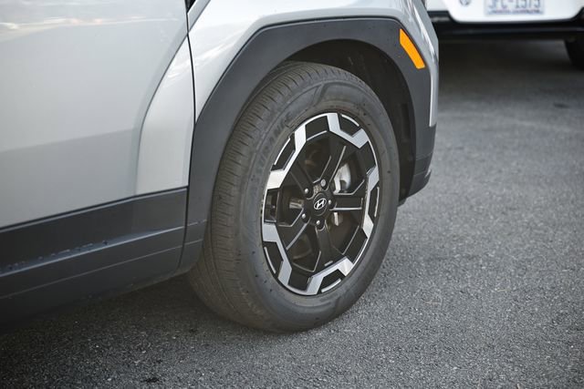 Used 2024 Hyundai Santa Fe SE image 4