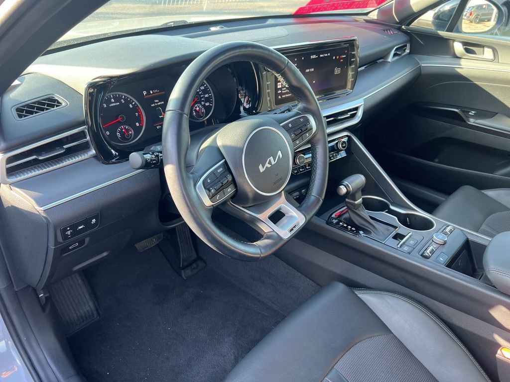 Used 2024 Kia K5 GT-Line w/ GT-Line Premium Package image 6
