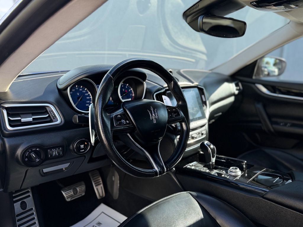Used 2017 Maserati Ghibli S Q4 image 12