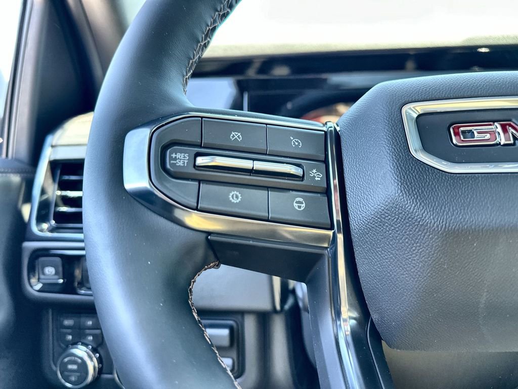 New 2026 GMC Yukon XL AT4 w/ AT4 Premium Plus Package AWD/4WD image 31