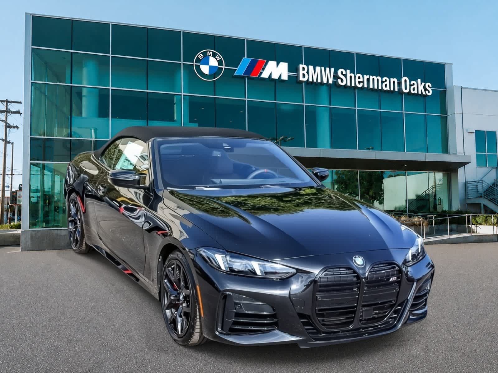New 2026 BMW M440i Convertible w/ Premium Package RWD image 3