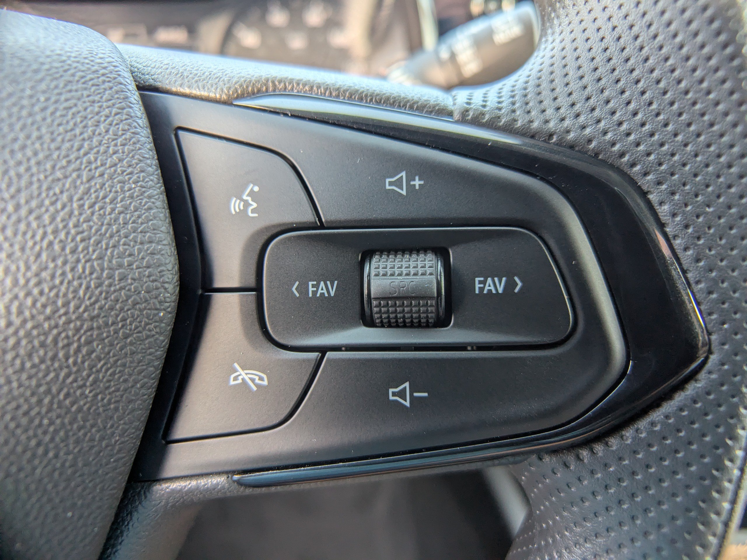 New 2026 Chevrolet Trax LS FWD image 23