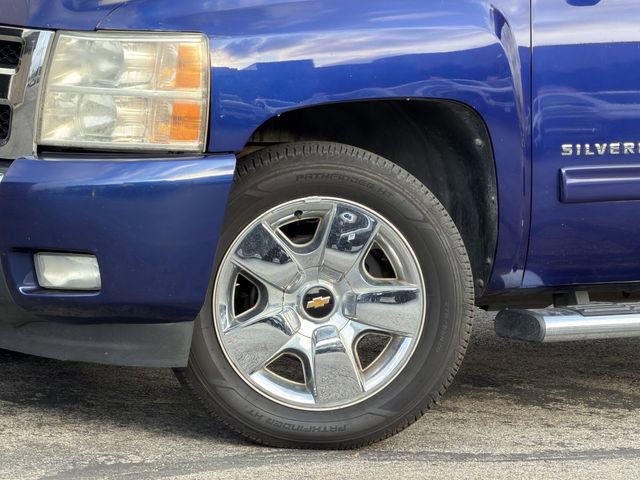 Used 2010 Chevrolet Silverado 1500 LT RWD image 9