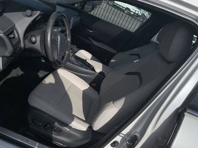 Used 2021 Lexus UX 200 w/ Premium Package image 18