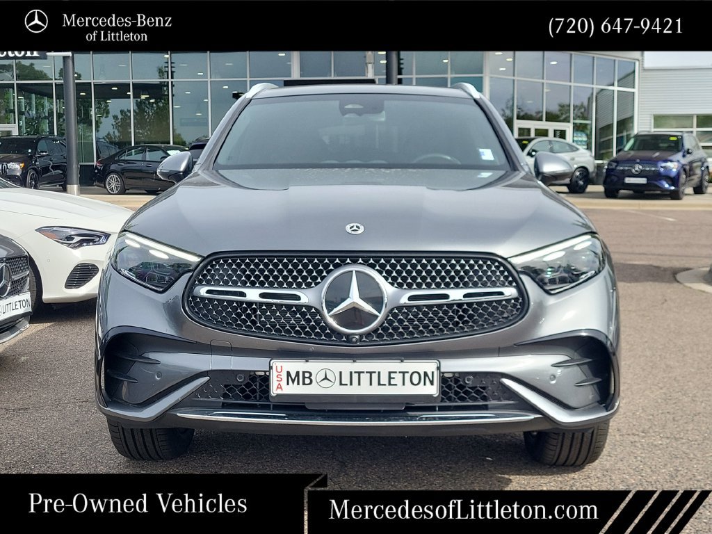 Used 2023 Mercedes-Benz GLC 300 4MATIC image 2