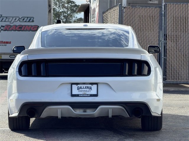 Used 2017 Ford Mustang Premium image 6