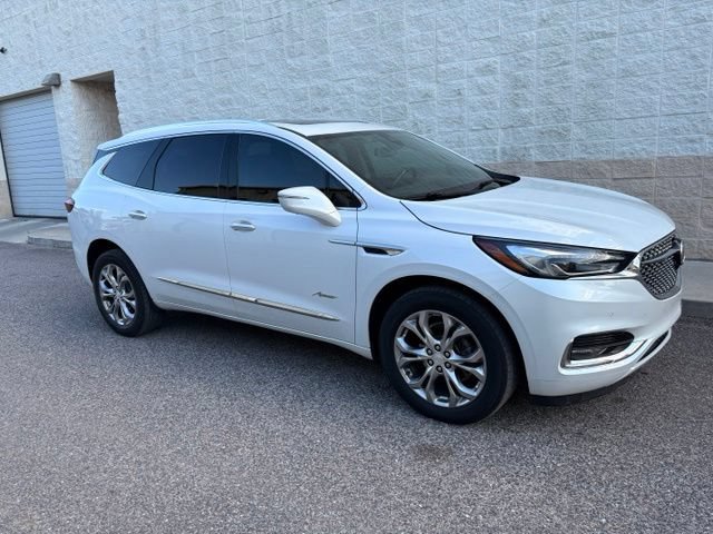 Used 2021 Buick Enclave Avenir w/ Avenir Technology Package FWD image 3
