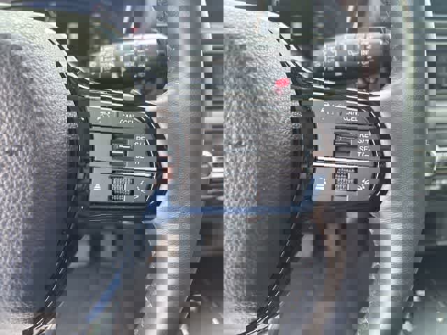 Used 2023 Honda Pilot Elite image 12