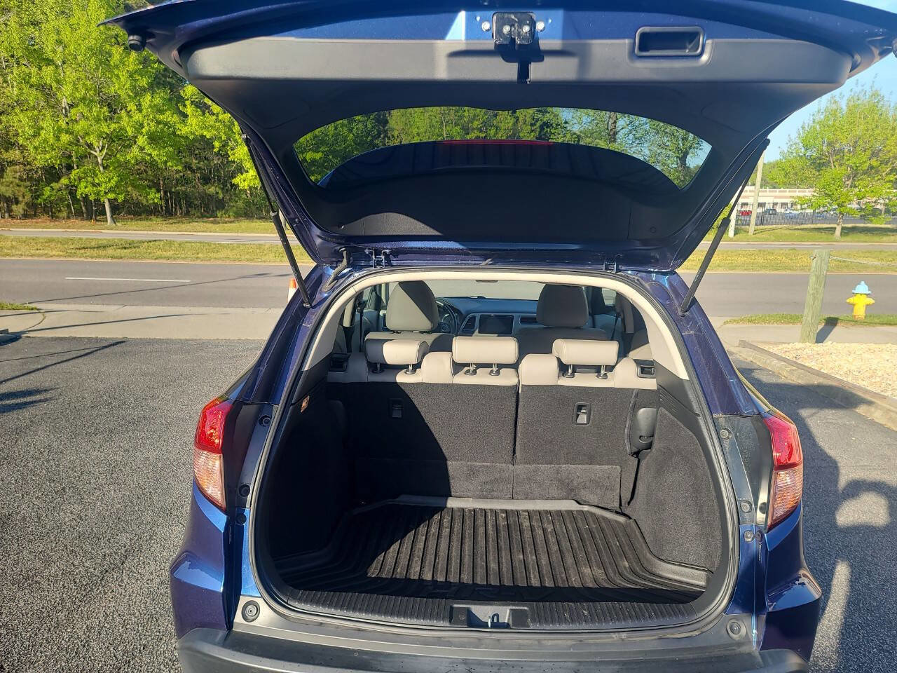 Used 2016 Honda HR-V EX-L image 31